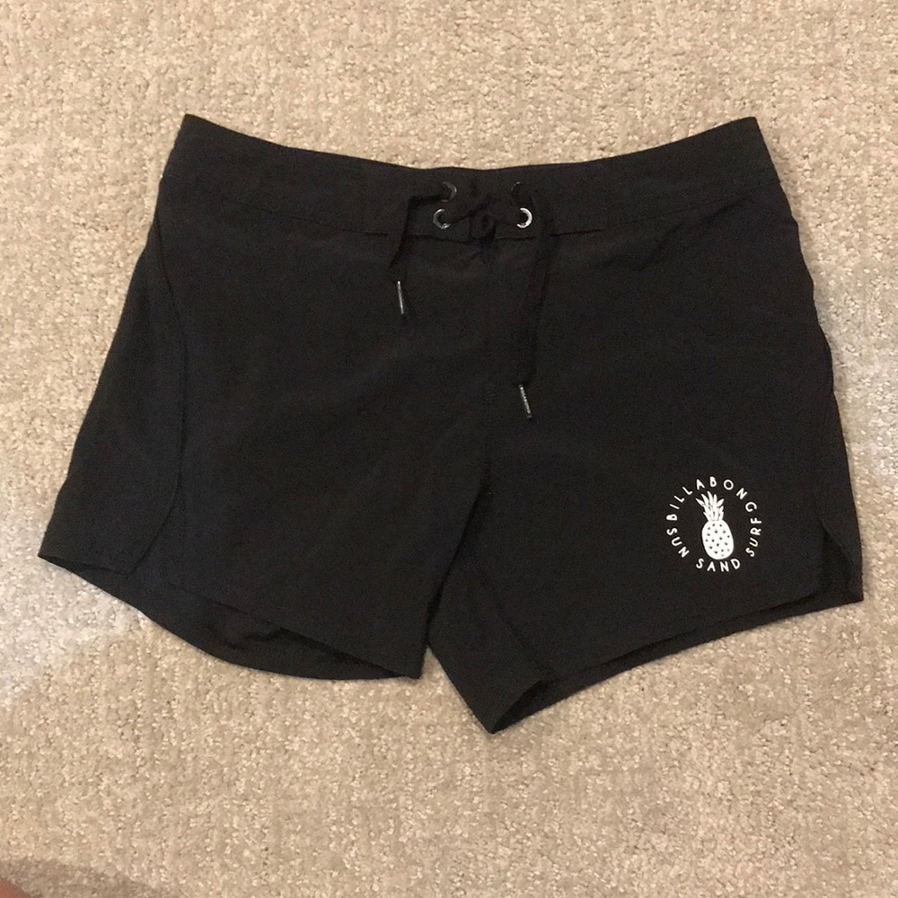 🌊Billabong board shorts🌊